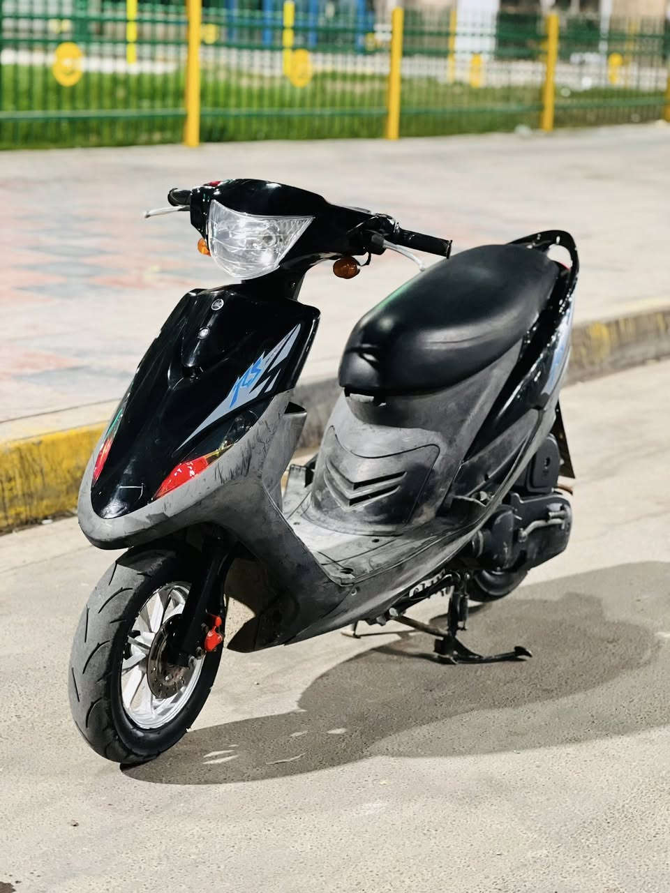 دراجه للبيع طالعة من الحاويه من شهر شرط تفحص وين ماتريد السعر مليون و50 وبيها مجال


**إذا كنت صاحب هذا الإعلان وتريد حذفه لأي سبب، رجاءا أرسل رسالة إلى الدعم الفني**