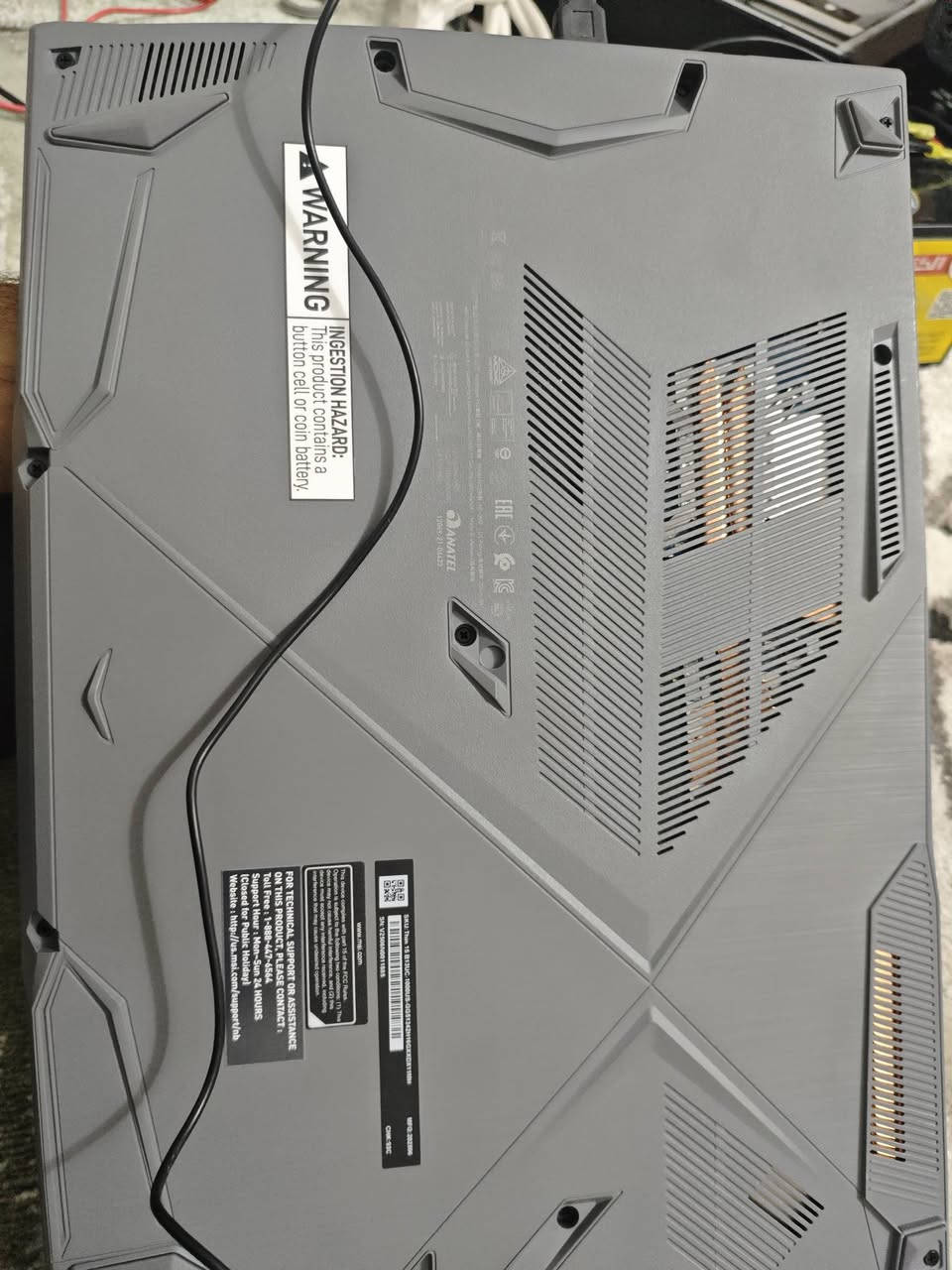 🔥 للبيع لابتوب MSI Thin 15 B13UC Gaming بحالة ممتازة 🔥

للبيع لابتوب MSI Thin 15 B13UC، استخدام شهر واحد فقط، بحالة ممتازة جدًا ويعمل بكفاءة عالية، مناسب للألعاب، التصميم، المونتاج، والبرامج الهندسية.

المواصفات:
✅ Intel Core i5-13420H (الجيل 13)
✅ NVIDIA GeForce RTX 3050 4GB
✅ RAM 16GB
✅ SSD NVMe 512GB
✅ شاشة 15.6 بوصة FHD بمعدل تحديث 144Hz
✅ لوحة مفاتيح بإضاءة زرقاء
✅ Windows 11

مميزات الجهاز:
✔️ استخدام شهر واحد فقط.
✔️ نظيف جدًا وخالٍ من الأعطال أو الصيانة.
✔️ أداء قوي وسريع ومناسب للألعاب والبرامج الثقيلة.
✔️ جاهز للفحص والتجربة.

💰 السعر: 850,000 دينار عراقي (قابل للتفاوض بالمعقول)
📞 للتواصل: ***********
📍 الجاد بالشراء يتواصل على الرقم أو عبر الرسائل الخاصة.
