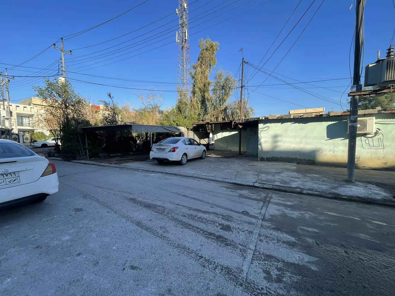 #منزلين زيرو للبيع في #حي هفالان

#المساحة: 100متر #مقابل حديقة
يتكوّن من:
 • 3غرف  نوم

للتواصل:
📞 اتصال: ***********
📱 واتساب: ***********

السعر متوفر عبر قناة التليگرام:
🔗 https://t.me/aqarathavalan

موقع شركة خطاب العقاري: قرب مطعم باب حارة
📍 اللوكيشن:
https://maps.google.com/?q=36.193382,44.049290

⸻
