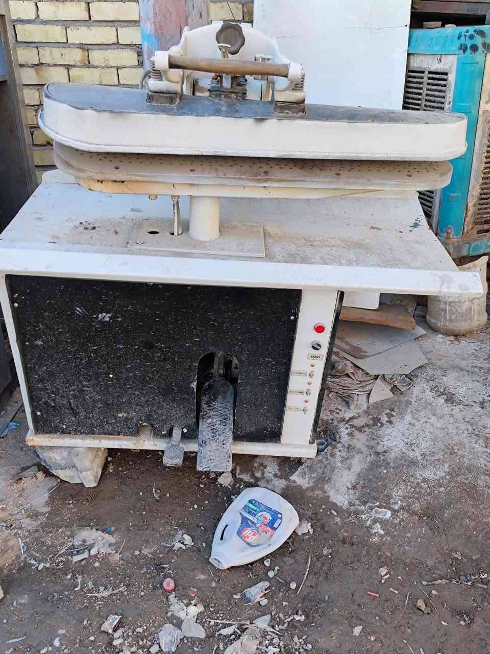 سلام عليكم بريس تركي مستخدم شغال سعر مناسب 
***********
