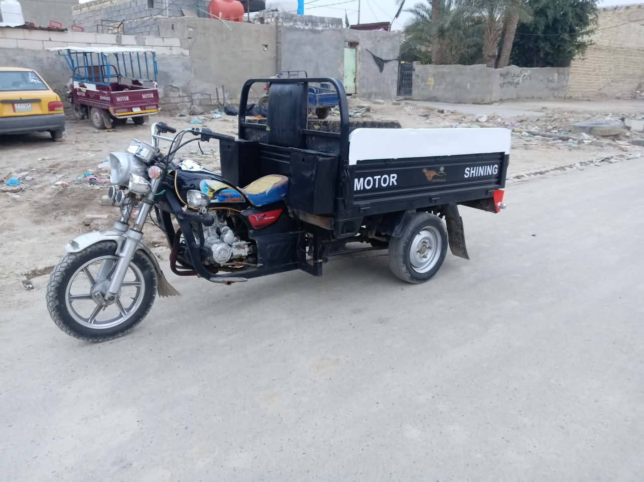 سلام عليكم ستوته البيع فحل مديل 2021 اورق صواليه بسمي من الوكيل مكينه 2023 برغي ما مفتوح بيهه تايرات جوبلس كلهن نضافه فول كهربايت كلهه؛ شغاله دبلات شغاله ويل كدام و تانكي بلجيس ستوته مكفوله من الحيم والخياس ركبه وشاصي مكفول من الحيم فقط مصبوغه حراري اثار جرد وصابغهه جماليه وشوفت عينك نضافتهه والواقع احلا بعد من الصوره مكاني بلدوانيه شراي ينتصل سعر 1600 وبيهه مجال الشراي 
***********
