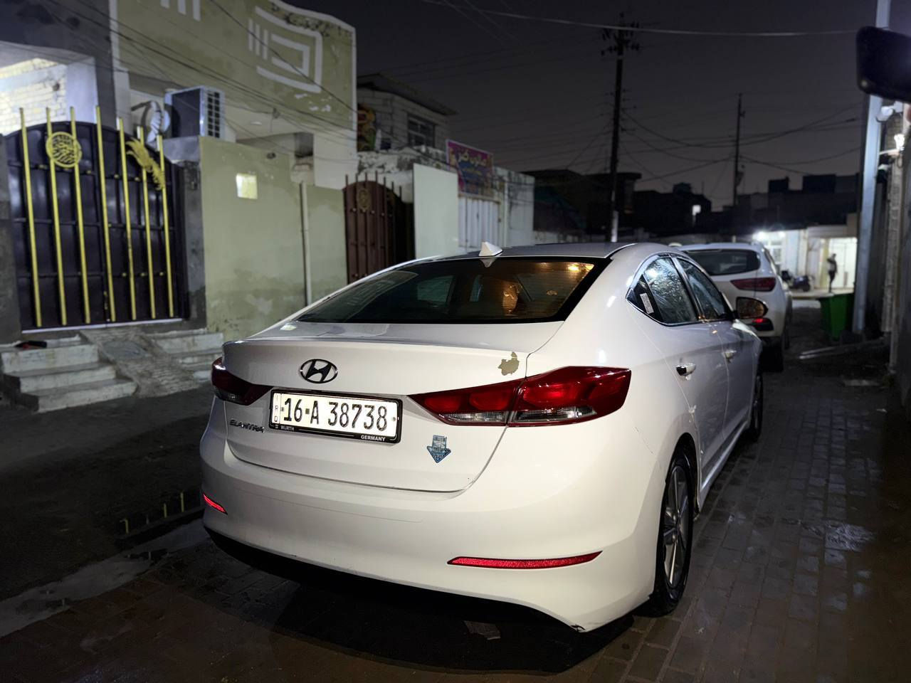 النترا 2017 
مكينة 2000 دوش
فول مواصفات عدا الاشاير بالمري
بصمة تشغيل 
ملاحظة( مضروبة ضربة صغيرونة بالبنيد ومرجعة عالبارد حتى ما مصبوغة مغلفة فابلون) 
للأستفسار التواصل مع الرقم ***********
