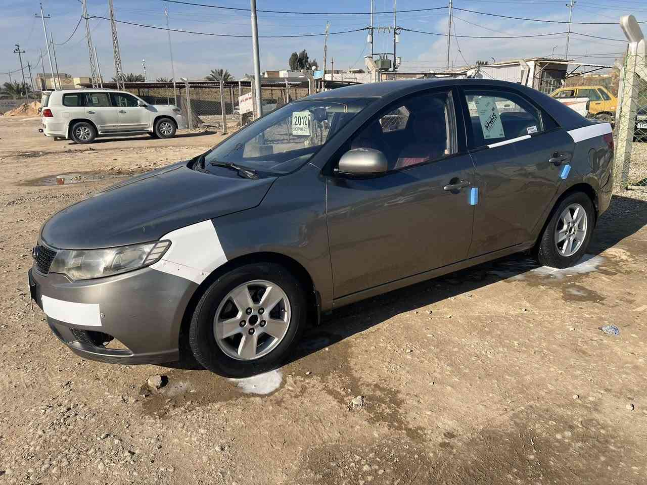 السلام عليكم سيراتو موديل 2012 كفاله عامه من الضربه وتبديل ولصبغ بيه بس شخوط قليله سياره جاهزا من كلشي مكينه 1600سياره تبريد حداديه تخم تاير كلشي شغال بيه سنويه صاقطه 2022 رقمه سليمانيه 
السعر95 وبيه مجال
التصال ولاستفسار ***********
