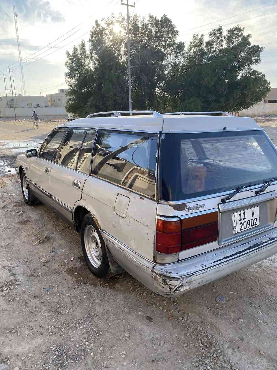 السلام عليكم
سيدان استيشن موديل 91

رقم بغداد نكليزي دولي بسمي

حداديه مكانيك جاهز على اخر

 

ارضية جلد جديده

سنويه جديده 

ناصريه _ الشطرة

السعر 48 وبيه مجال

***********
