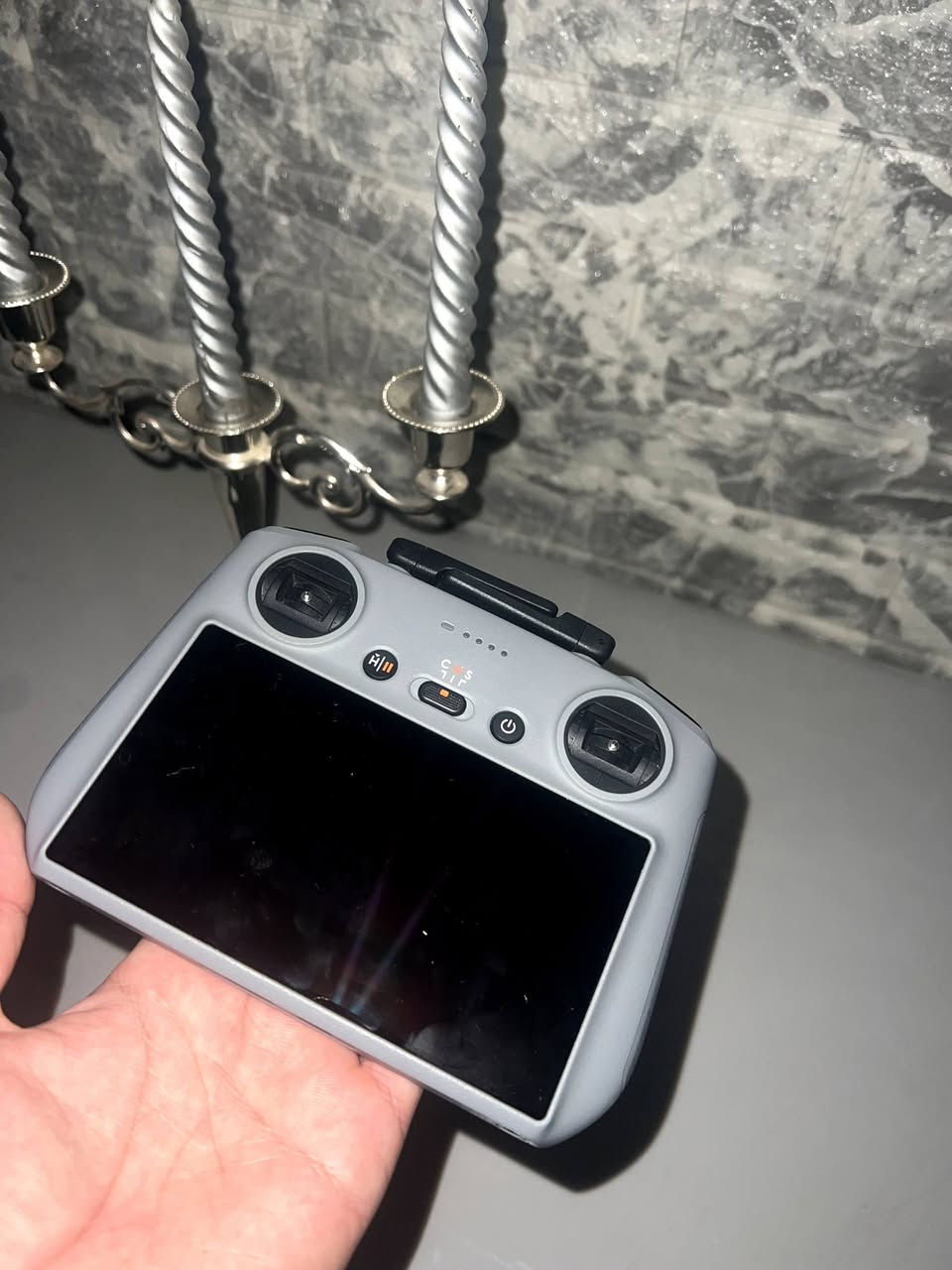 DJI mini 4 pro combo plus
sulaimany 
950$


**إذا كنت صاحب هذا الإعلان وتريد حذفه لأي سبب، رجاءا أرسل رسالة إلى الدعم الفني**