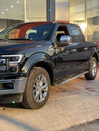 للبيع  فورد f150 2020 سياره كلين بدون صبغ او ضرر   فقط بارد باب السايق...