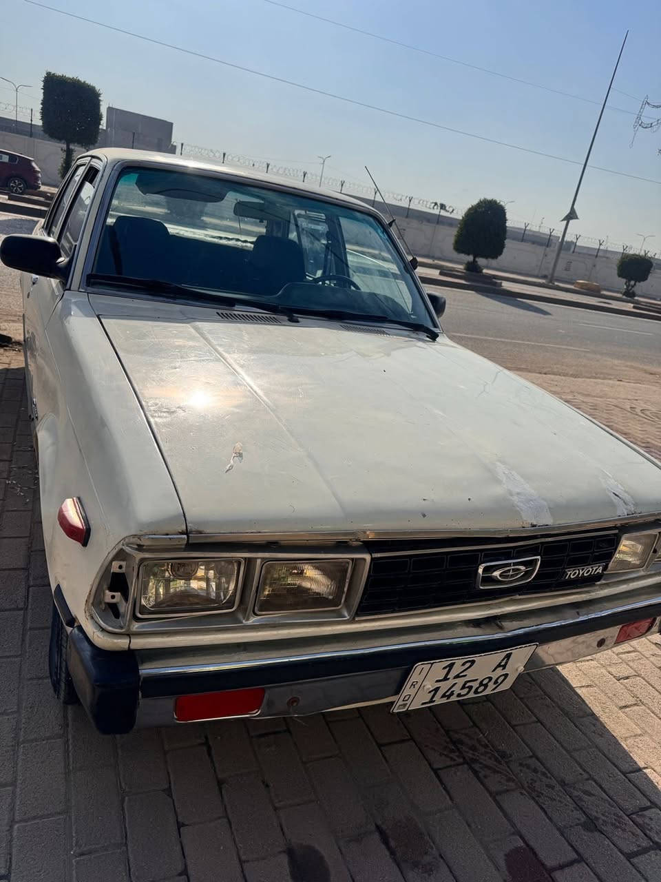 السلام عليكم
كرونا 80 كير عادي 4 نمر  مرتبه كل كهربائياته حداديه مرتبه كلشي شغال بيه 
35$ مجال جدا بسيط ***********  عنوان بغداد رقم السياره نينوى اي مكان تتحول رقم نكليزي السياره بااسمي
