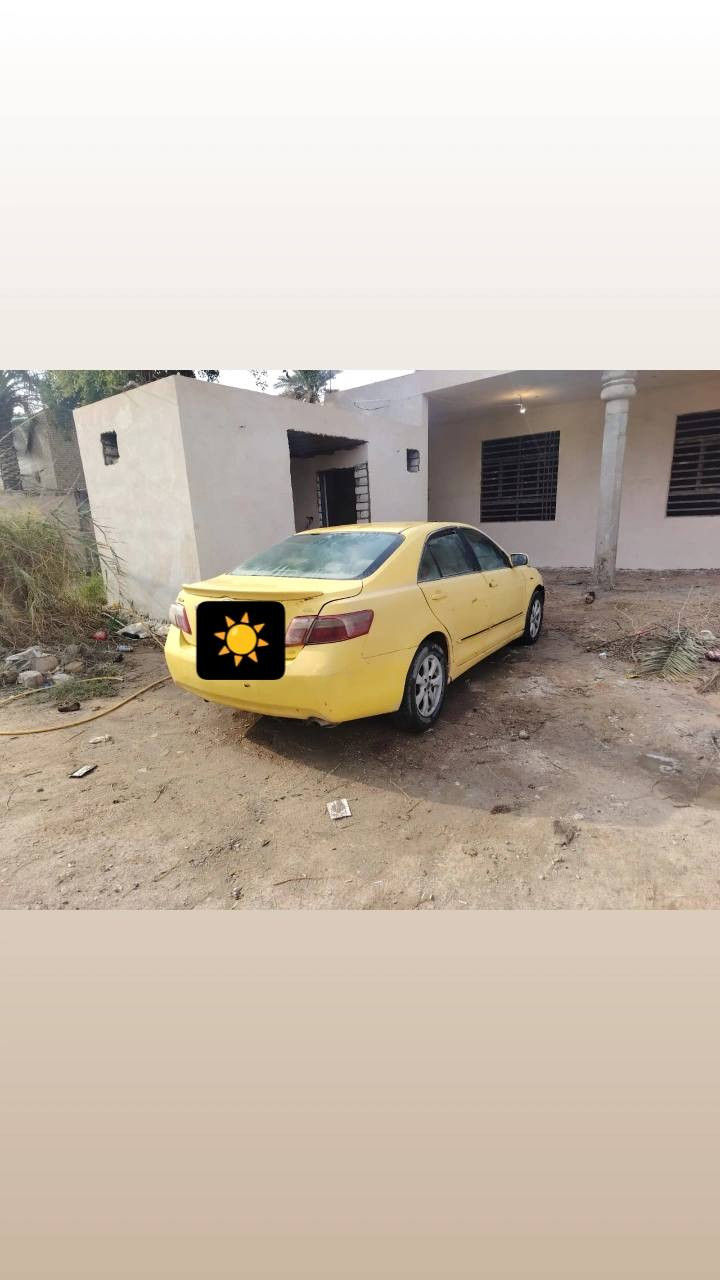 السلام عليكم كامري البيع مديل 2007رقم انكليزي كربلاء مصفره من هيه ومن كلشي محرك مابي شي 2400.تبريد عاطل بس كيره عاطل وعطله فقط بدله دهن الكيس وفلتر تمشي السيارة.. وارد خليجي حالن السيارة ماتمشي.  السعر 68.... ***********.. 
... ***********...
