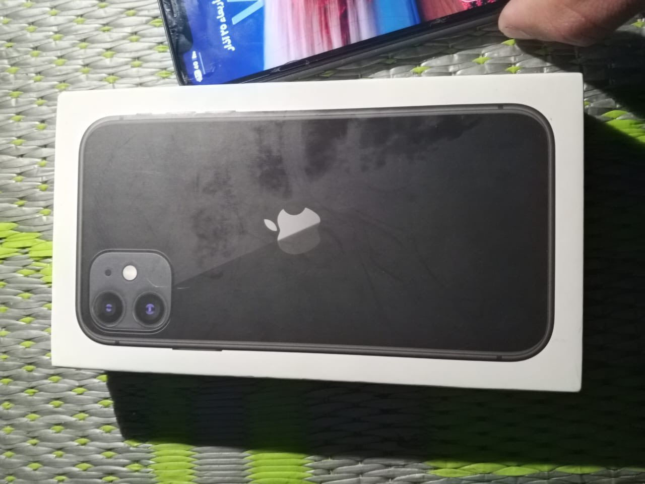 ايفون ١١ عادي اي عيب ما بيه نموذج m ذاكرة ١٢٨ للمراوس وي جهاز جي تي 20 برو او بوكو اكس 6 برو عندك تعاي خاص


**إذا كنت صاحب هذا الإعلان وتريد حذفه لأي سبب، رجاءا أرسل رسالة إلى الدعم الفني**