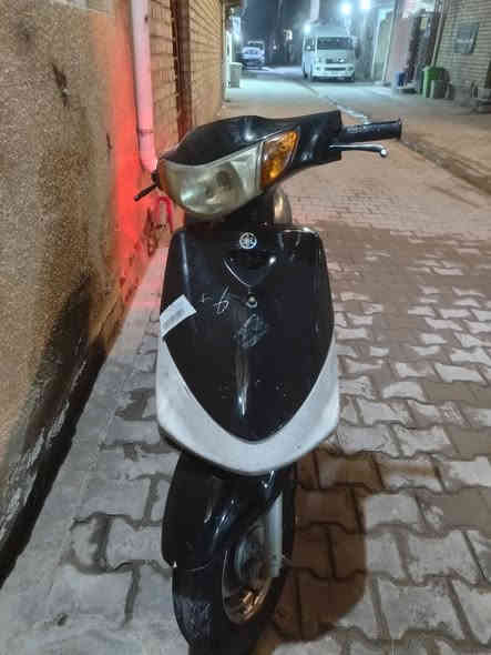 السلام عليكم ماكس قجمه 120 دراجه جديده لوك مكينه مامفتوحه دراجه كلش حلوه مال جناي مكاني بغداد الشعله رقم تلفوني 
***********
ب 500 وبيه مجال حك الجيه
