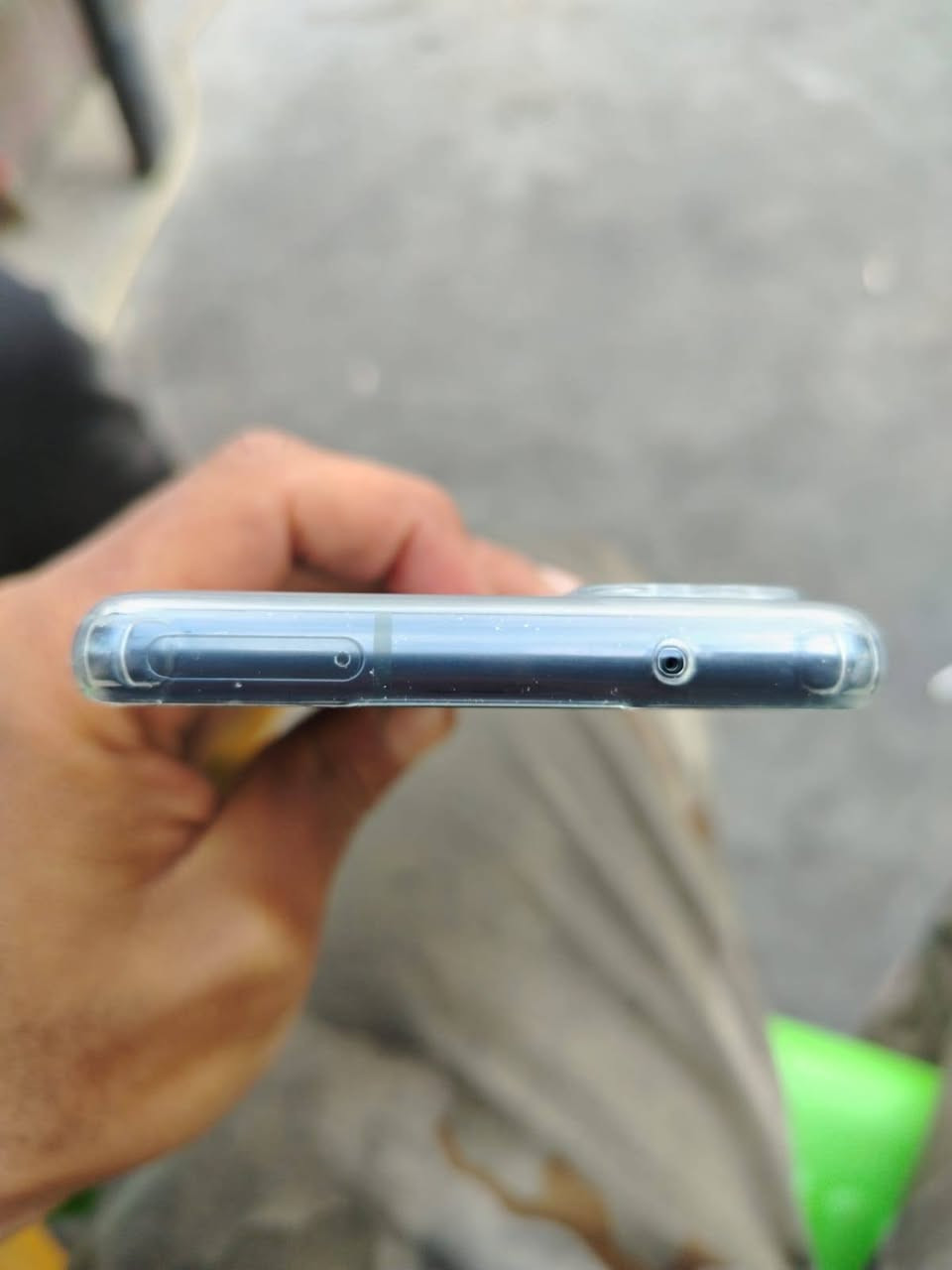 سلام عليكم سامسونك S20FE G5 ذاكره 128 اخو جديد شخط مابي مستخدم قليل للمراوس فقط S21 الو S22 لاعادي مكاني بغداد الحسينيه ***********
