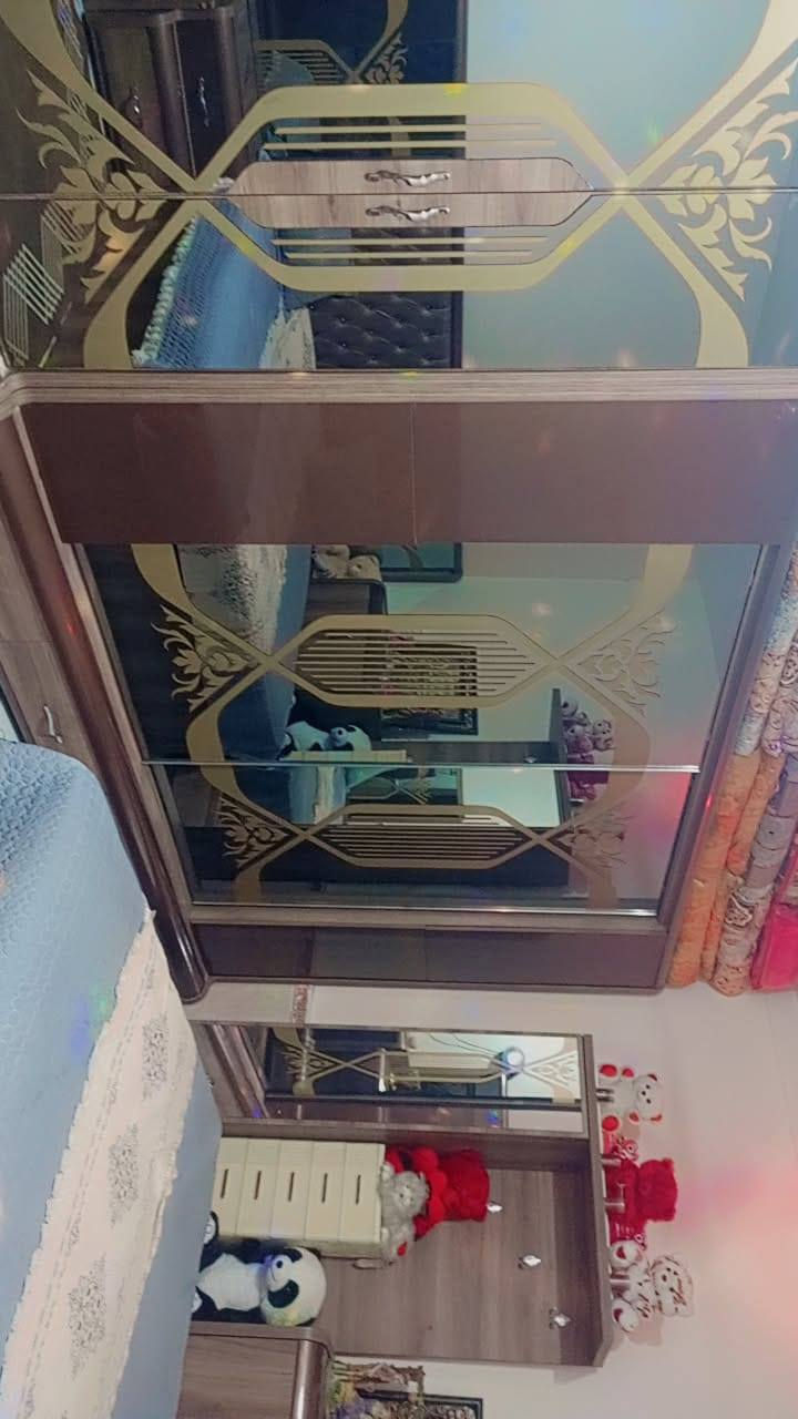 السلام عليكم غرفه نوم للبيع 11 قطعه السعر مليون ونص وبيها مجال مكاني البصره القبله شارع البريد الاستفسار رقم الهاتف ***********
