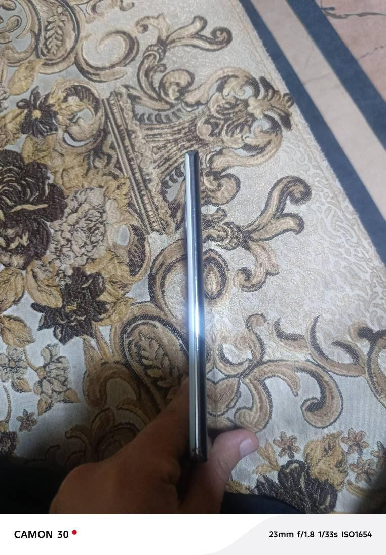 جهاز HONOR X9a..جديد كارتونه ويا ذاكره 256...60فريم بوبجي كلشي مابي جديد الجهاز تجي وشوف السعر ٢٥٠ وبي مجال قليل للشراي اليكسر بسعره لايعلق ✅.. عمارة, ميسان


**إذا كنت صاحب هذا الإعلان وتريد حذفه لأي سبب، رجاءا أرسل رسالة إلى الدعم الفني**