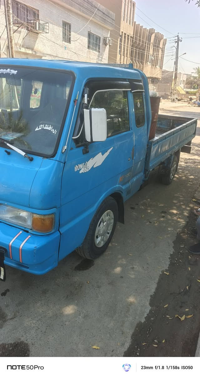 أسلام عليكم. 
كيا بنكو للبيع موديل 96رقم بغداد إنكليزي تحويل مباشر. 
السعر55ورقه وبيها مجال. 
للاستفسار, ***********
واتساب ***********

