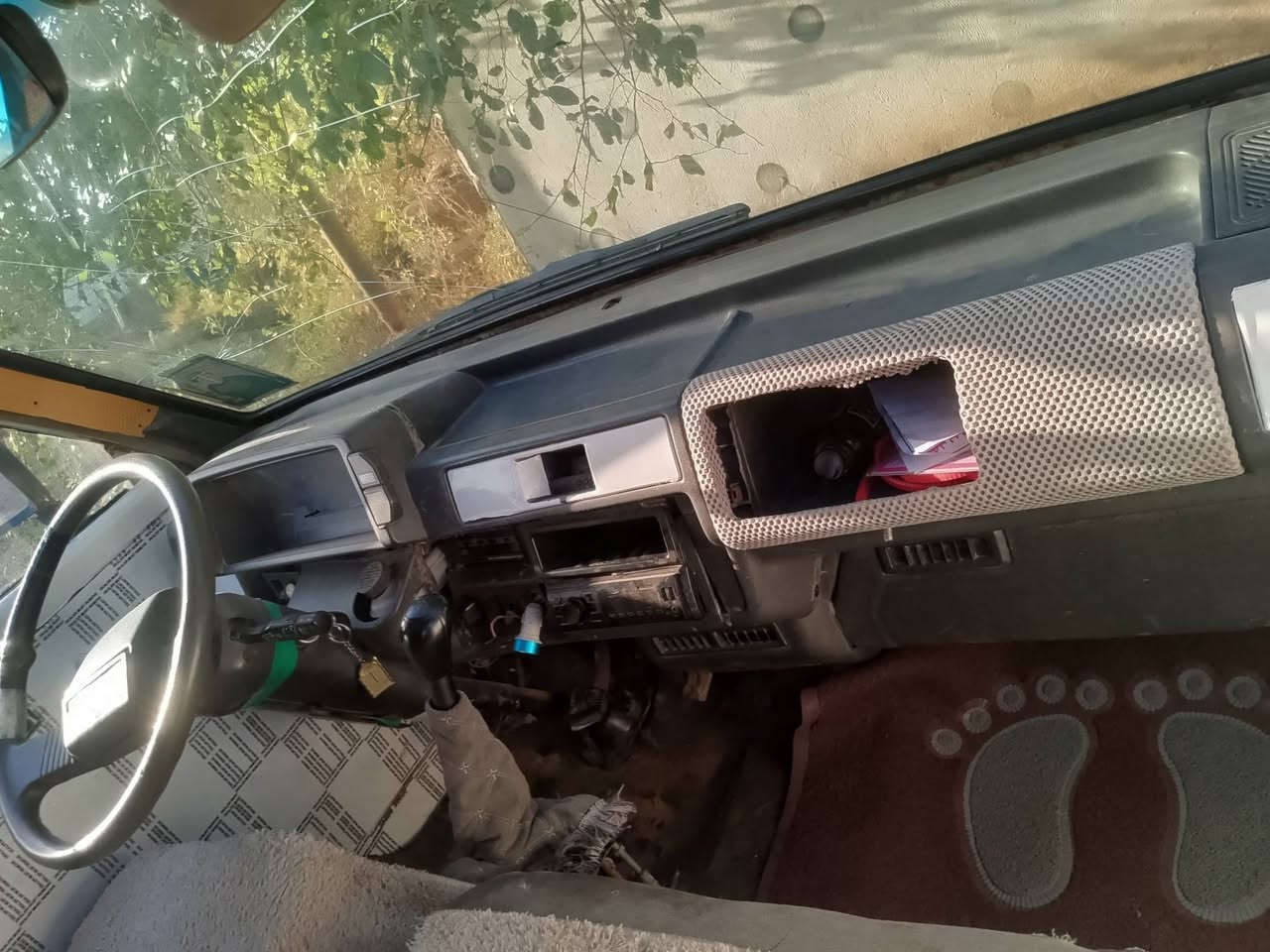 بسته للبيع سعر 15 وبيها مجال رقم أحمر


**إذا كنت صاحب هذا الإعلان وتريد حذفه لأي سبب، رجاءا أرسل رسالة إلى الدعم الفني**