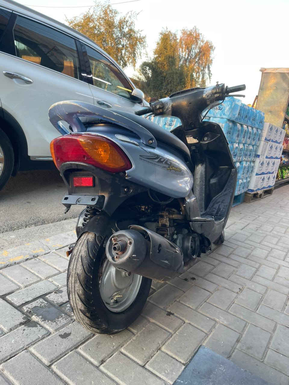 سلام عليكم دراجه للبيع ماكس قجمه دراجه. بلاديه الله شاهد كابريتر امبدل   بيه. بس. الله شاهد سعر 350 بيه مجال حك الجيه /***********
