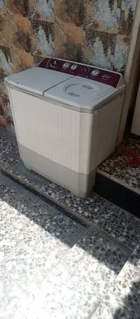 لبيع 60 بغداد 07733387115