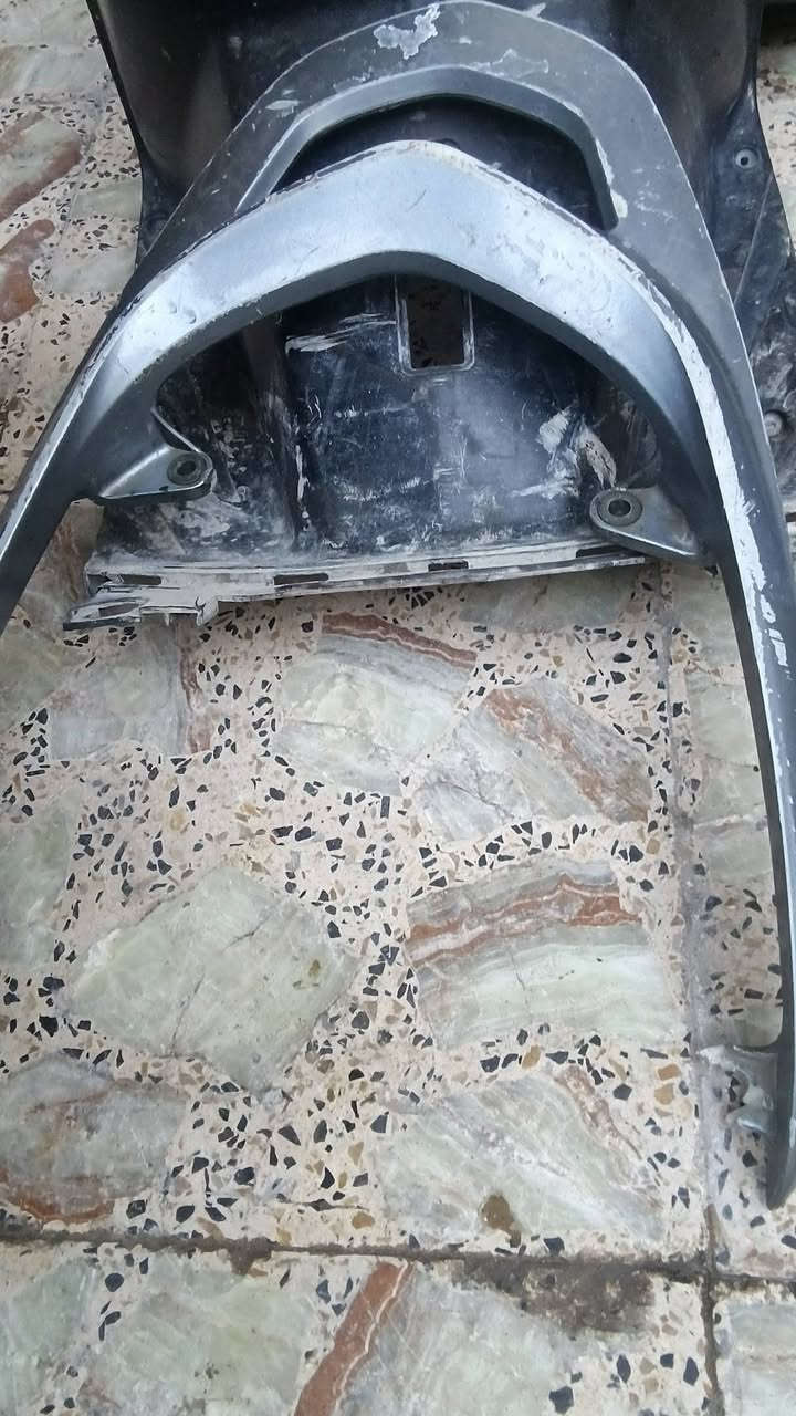 غراض تفصيخ لبيع 20 مكاني بغداد شعب***********
