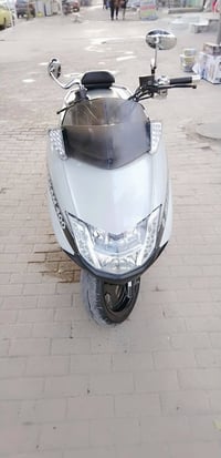 دراجا ماجستا ماكسام ياماها محرك ربع ياباني المنشأ موديل 2019 مكاني بغد...