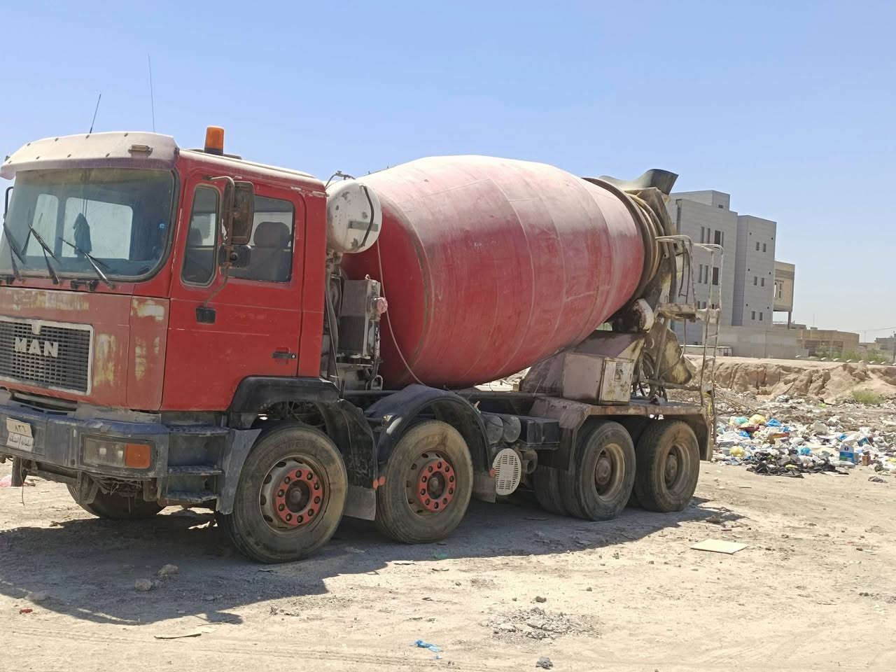 السلام عليكم
من رخصه الادمن خباطه للبيع
موديل ٩٤
حجم الجدر اذا حمل موقعي 10متر اذا مسافه بعيده 9متر
مان صقر بم وناوزل مكينه وكير وشاصي جدر مكفولات 
رقم سليمانيه بأسمنا  السعر المطلوب 150وبيه مجال ماني السياره بابل السياره جدا نظيفه ومرتبه ع ادينا@@ للاستفسار
***********
