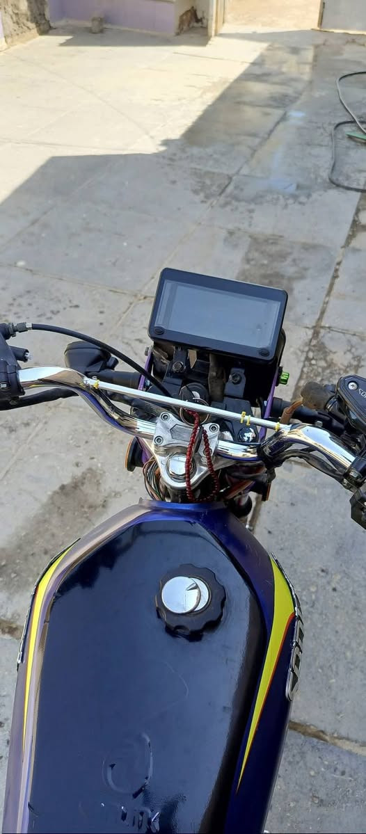 تايكر موديل 24 مكينه وكير صبانه ما ممدود عليهن دراجه مناقصهه شي غير ترتيب بصيط 
اوراق كامله والسعر اذا اكو برخصهه تاخذهه بلاش 550 وبيه مجال كلش قليل بيع مستعجل مكاني ناحيه الطليعه *********** الخاص مغلق شراي اتصل وبخدمتك
