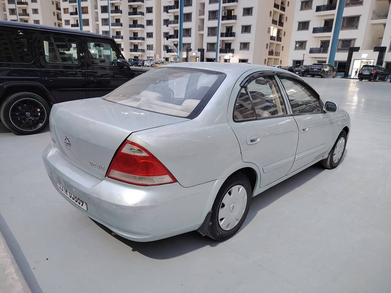 نيسان سني موديل 2007 محرك كير اوتو وتبريد بحاله جيد جدا السعر 82 مكان بغداد *********** بيه صبغ جاملغ ين خلفيات بدون داخل
