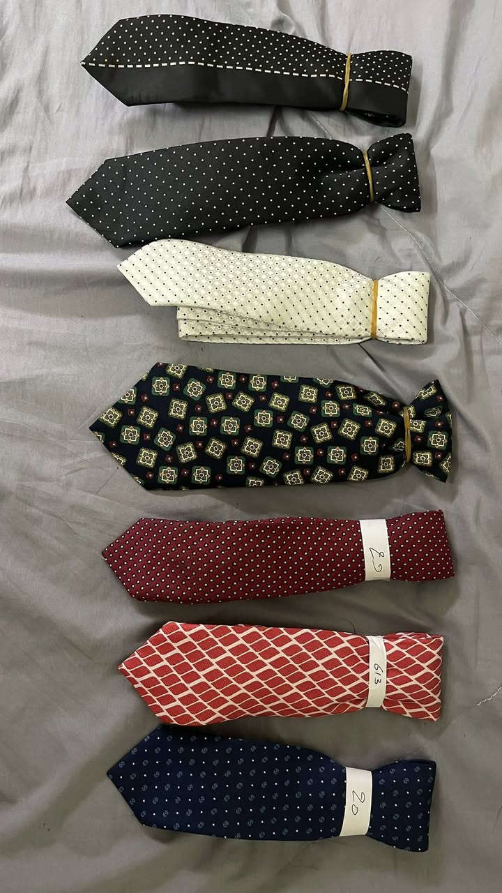 أربطة رجالية القطعة بـ 3 الاف فقططط
بخامة راقية جدًا وشرط الفحص قبل الاستلام
توصيل داخل بسماية ألف
باقي المناطق بـ 5
للحجز خاص


**إذا كنت صاحب هذا الإعلان وتريد حذفه لأي سبب، رجاءا أرسل رسالة إلى الدعم الفني**