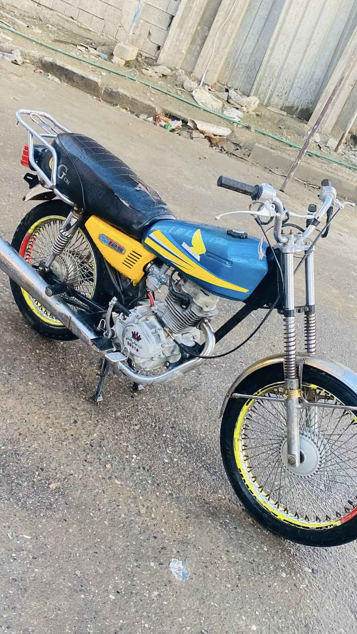 سلام عليكم بارت 99999 مكينه خرسه دبلات شغاله  كشر كدام العين السعر 180 وبي مجال قليل ***********
