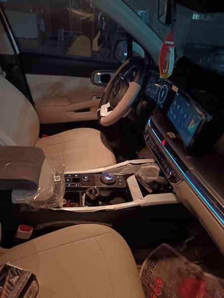 السلام عليكم
كيا سورنتو2025.  رقم واسط باسمي
فول مواصفات
اربع كامرات
داتا شوب
تشغيل عن بعد
تتقدم وتتاخر بالريمونت
توقف ذاتي
ويل20
بردات جانبية
رادار جانبي
شحن لاسلكي
ماشية1940قابل للزيادة
محرك6 سلندر
السعر المطلوب355$وبيه مجال
بيع أو مراوس بالاندكروز 2019:2020 السيارة خاضعة للظمان اريع تبديلات دهن مجانية على حساب الشركة ***********
