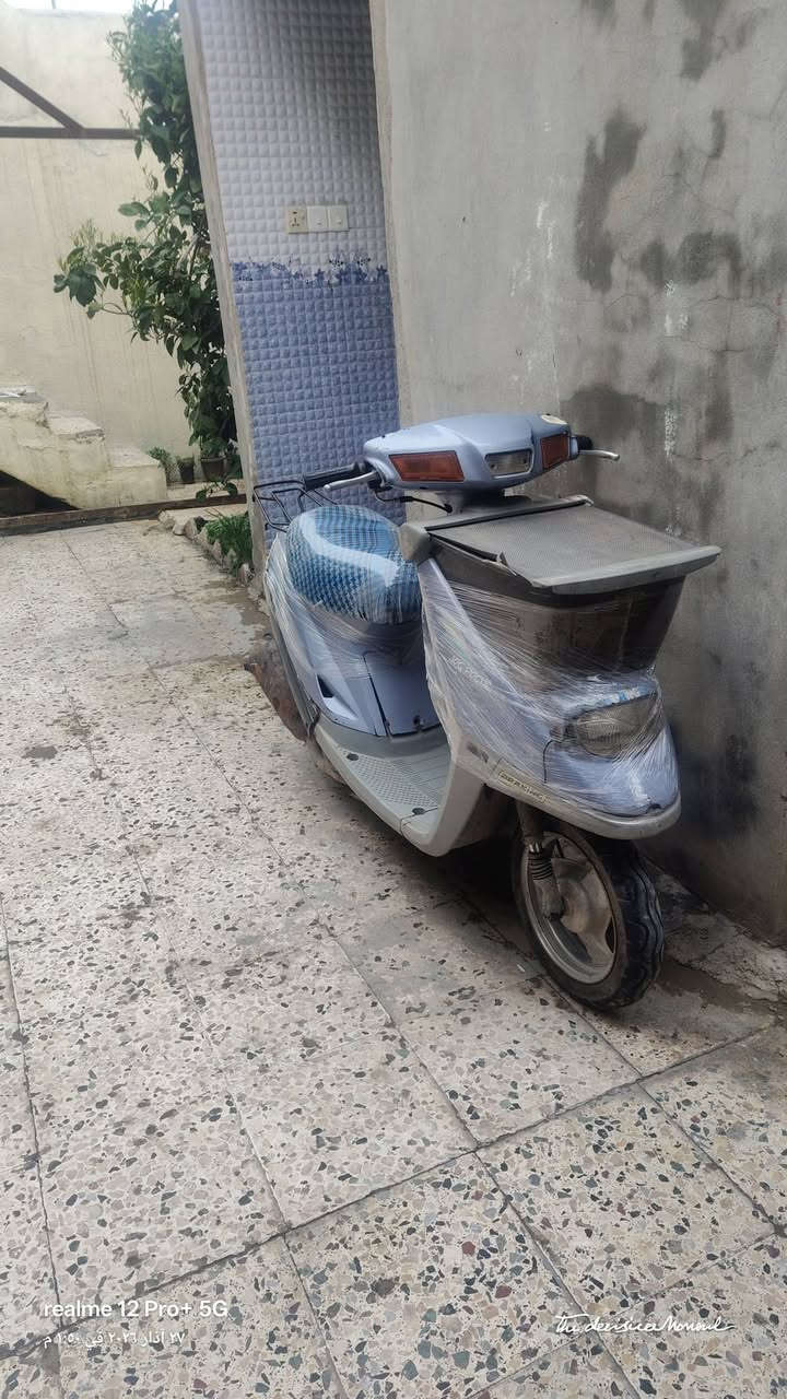 السلام عليكم
للبيع ماطور بزون ✈️ معدل تحريكه ضو امامي شغال ضو خلفي شغال اشاير شغالين هورن شغال فقط يعوزه باتري🚫 شاصي شرط قطره لحيم مابي السعر 160وبي مجال مكاني موصل الايمن رقم الموبايل👈 ‏‪0776 089 3545‬‏
