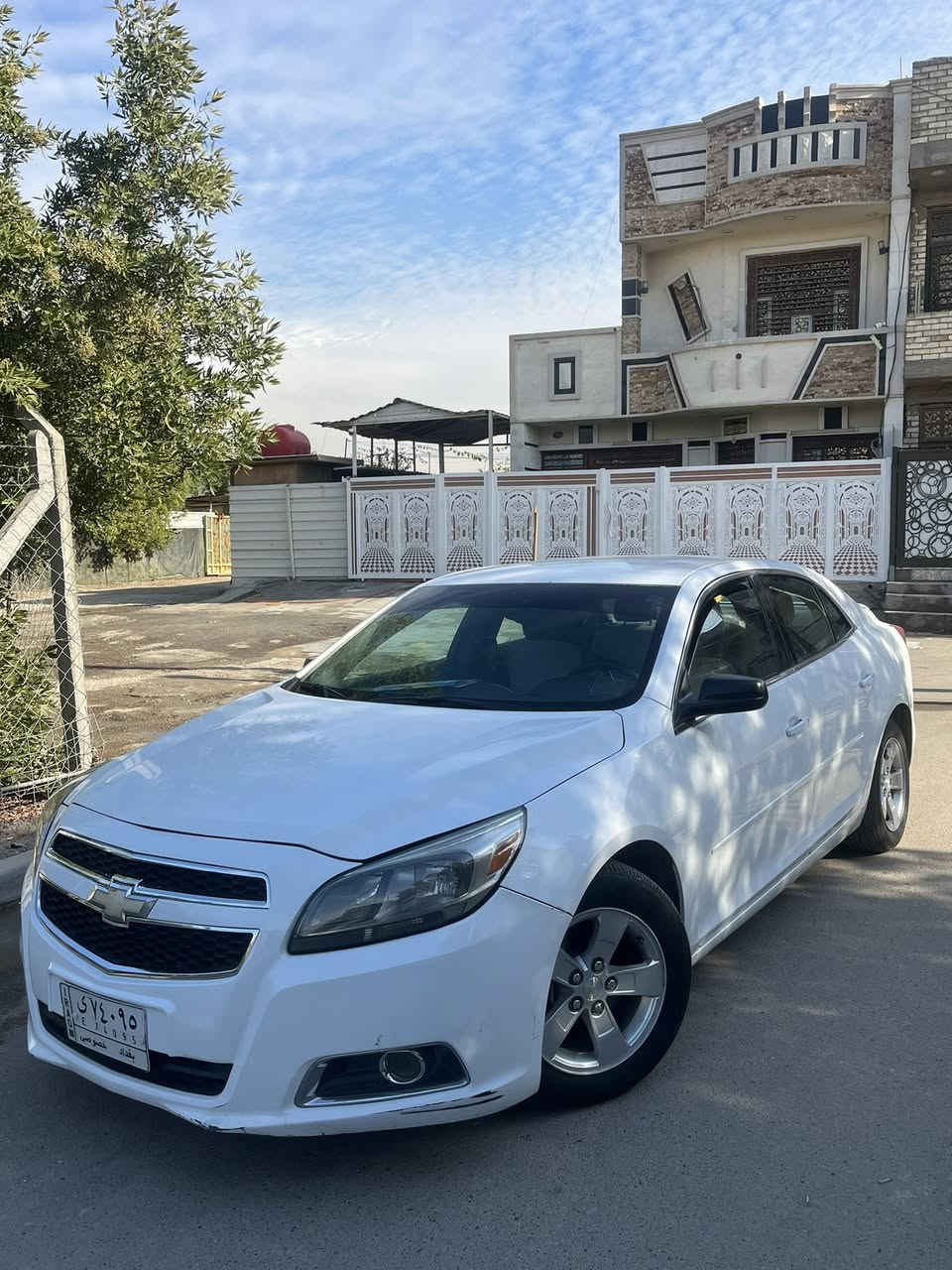 السلام عليكم
شوفر ليت ماليبو ٢٠١٥وراد امريكي Ls

رقم بغداد بأسمي تحويل ثاني يوم 

محرك ٢٥٠٠
فول تحكم ستيرن
شاشه جبيره 
ويل كروم 
وباقي المواصفات المعروفه 

الحادث 
بنيد صبغ بدون دواخل السونار مرفق بل منشور 

السعر ١٠٥وبيها مجال 
***********
***********
