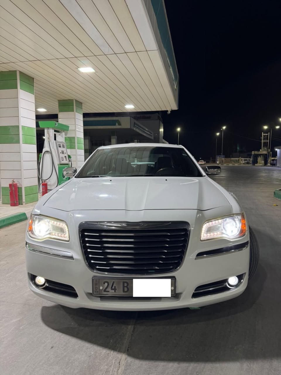 سلام عليكم شباب 
اوباما c300 2012
داخل اسود 
ماشيه 170 ميل 
رقم دهوك بسم ولد من المنطقه
السياره بيهه اقل الشبر بلجاملغ الخلفي بارد مشتغله يم المندلاوي والباقي كفاله
موصفات عاديه 
السياره كلش جديده
السنويه لغاية 2028
مكانهه كوت 
***********
