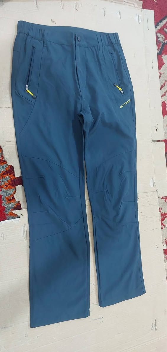 اتراك عدد ثنين شي راقي ماركات عالمية سعر الواحد 30 الف سعرهن ثنين علة 25 توصيل موجود ***********
