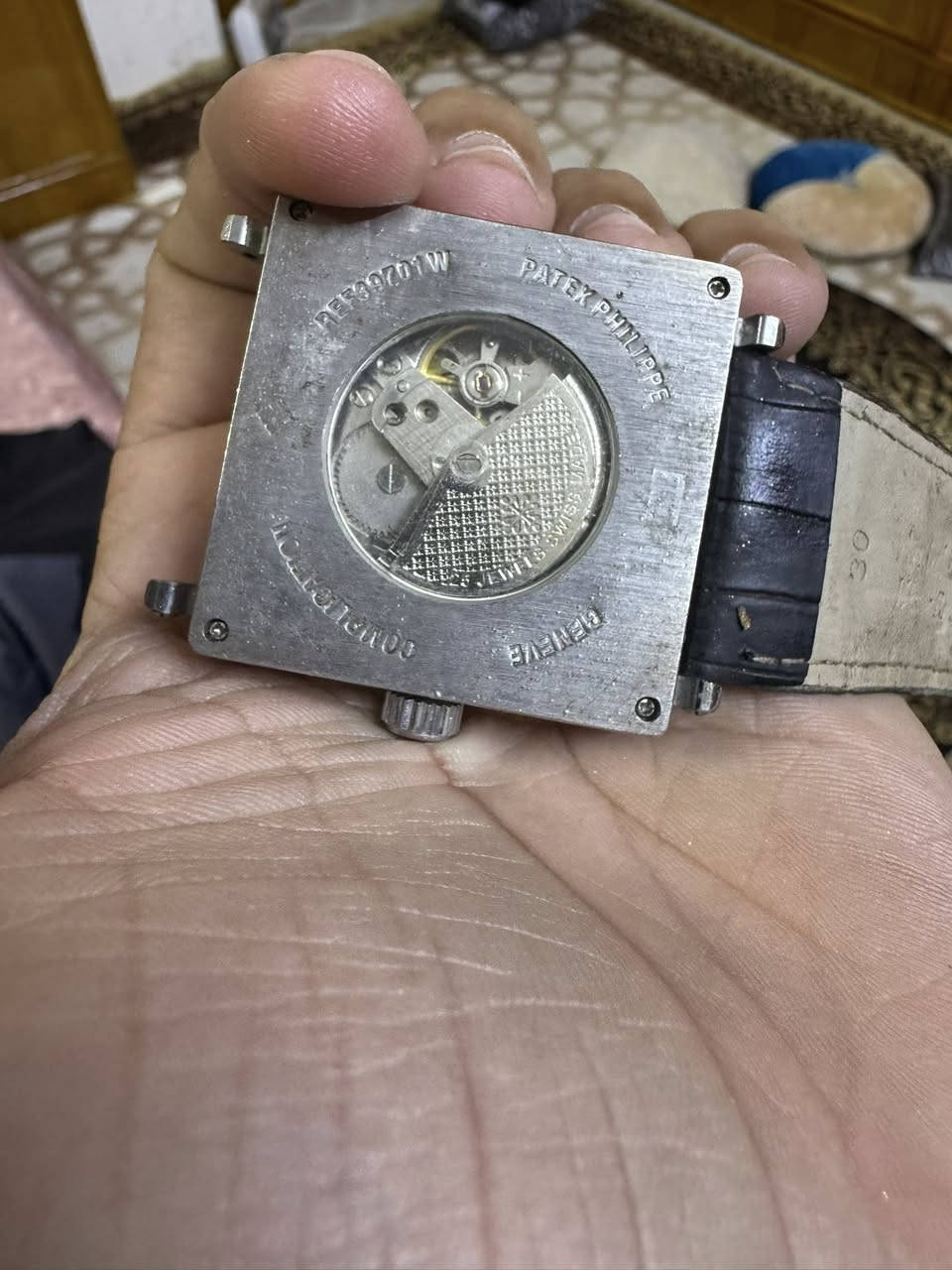 ساعه اوتماتيك شغاله ابيعه فحم فحم نقصه بس بيم يلزم سير وجامه ماكو


**إذا كنت صاحب هذا الإعلان وتريد حذفه لأي سبب، رجاءا أرسل رسالة إلى الدعم الفني**