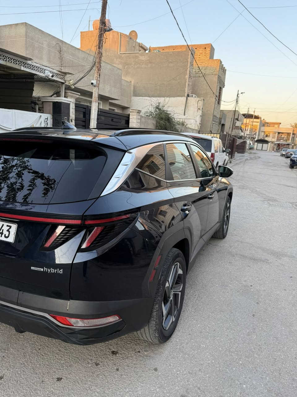 السلام عليكم 
توسان ٢٠٢٣ هايبرد فئة Htrac
فول مواصفات حادث بنيد فقط مصلح نفسة بدون ايرباك رقم بغداد
مابيهة اي نقص للبيع او مراوس بأحدث
السعر ١٩٢ ورقة
***********
مكاني بغداد
