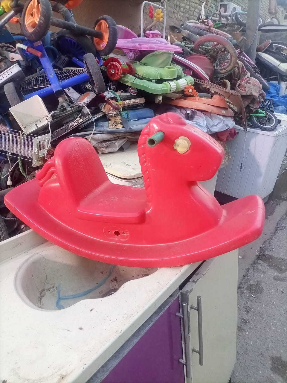 العنوان البصرة العالية قرب حسنية الحلاف شارع 16 ***********
