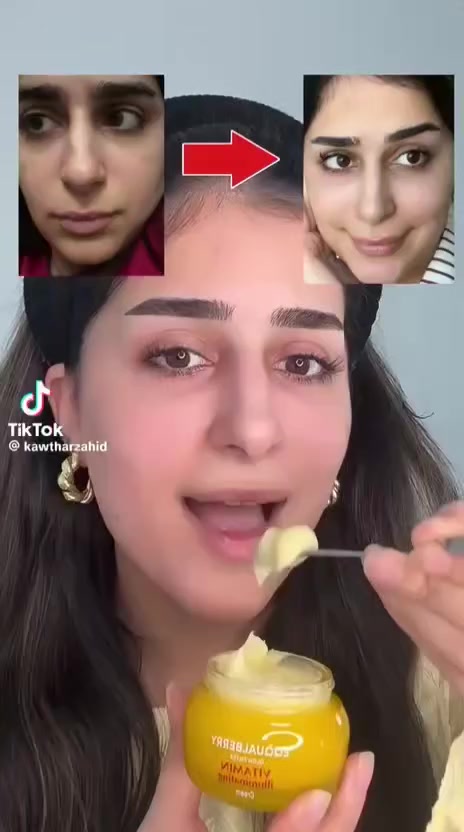 ✅ كريم فيتامين إشراق البشرة (Glow Filter Vitamin Illuminating Cream) من Eqqualberry. 

👈🏻 يحتوي على 5% نياسيناميد و 3% حمض الترانيكساميك و 1% مكون ميلازيرو للمساعدة في تقليل البقع الداكنة وتوحيد لون البشرة. 
👈🏻 يمنح البشرة إشراقاً فورياً ويساعد على تقليل البهتان من أول استخدام. 
👈🏻 يتميز بتركيبة خفيفة وسريعة الامتصاص توفر ترطيباً عميقاً دون ترك إحساس لزج. 
👈🏻 مناسب لجميع أنواع البشرة.  

👈🏻


**إذا كنت صاحب هذا الإعلان وتريد حذفه لأي سبب، رجاءا أرسل رسالة إلى الدعم الفني**