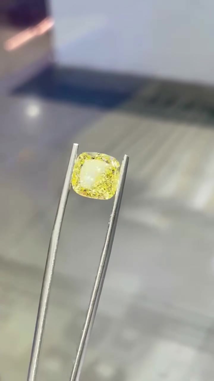 Natural cut diamond
Vvs1
300 usd per ct
00212676684300


**إذا كنت صاحب هذا الإعلان وتريد حذفه لأي سبب، رجاءا أرسل رسالة إلى الدعم الفني**