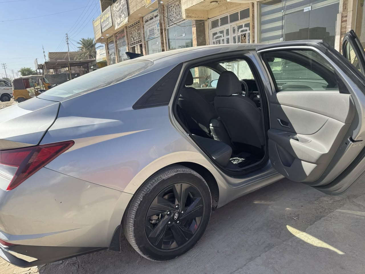 سلام عليكم النتره للبيع مودي2022 مكان بغداد شرط تحويل   
موصفات بصمه ورادار ماشيه44 باقي موضح بل صور السعر155رقم***********
