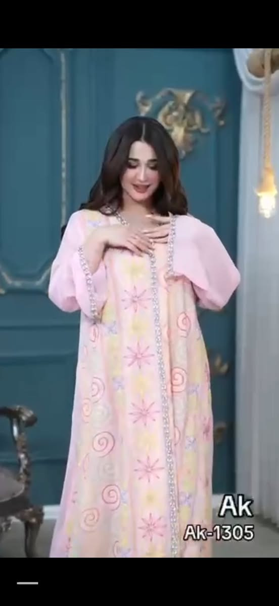 تحبون البساطة والجمال والراحة 

موديلات #العيد أحلى وأرقى الموديلات متوفرة عدنة

        كوالتي ممتاز شرط احلى من الصور 🛍️
           العنوان بيجي شارع روتانا خلف الرزان 
                   
      للحجز والاستفسار مراسلة الصفحة 💌
***********
