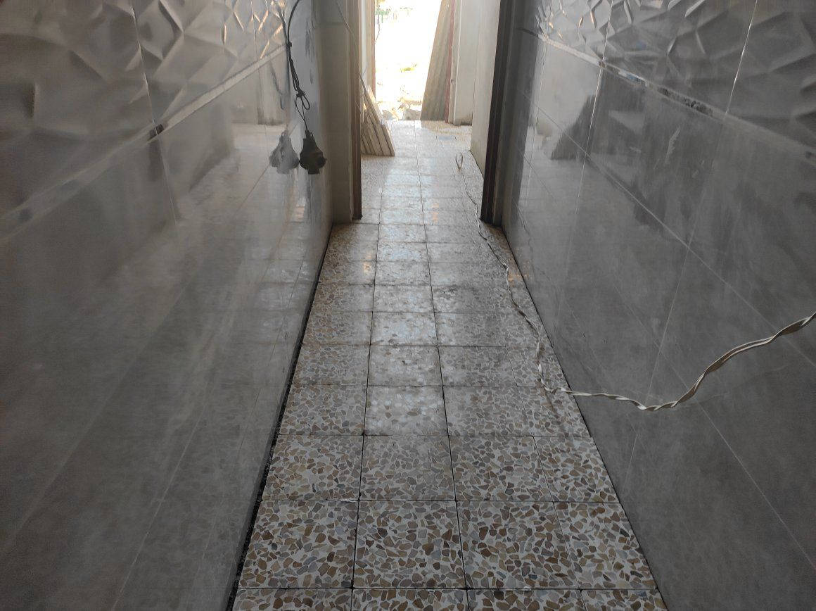 السلام عليكم
اسطه  سيراميك جدران ارضيات كاشي بايات درج  بورسلين  متفرغ حاليا بي واتساب*********** اسعاري مناسبه
