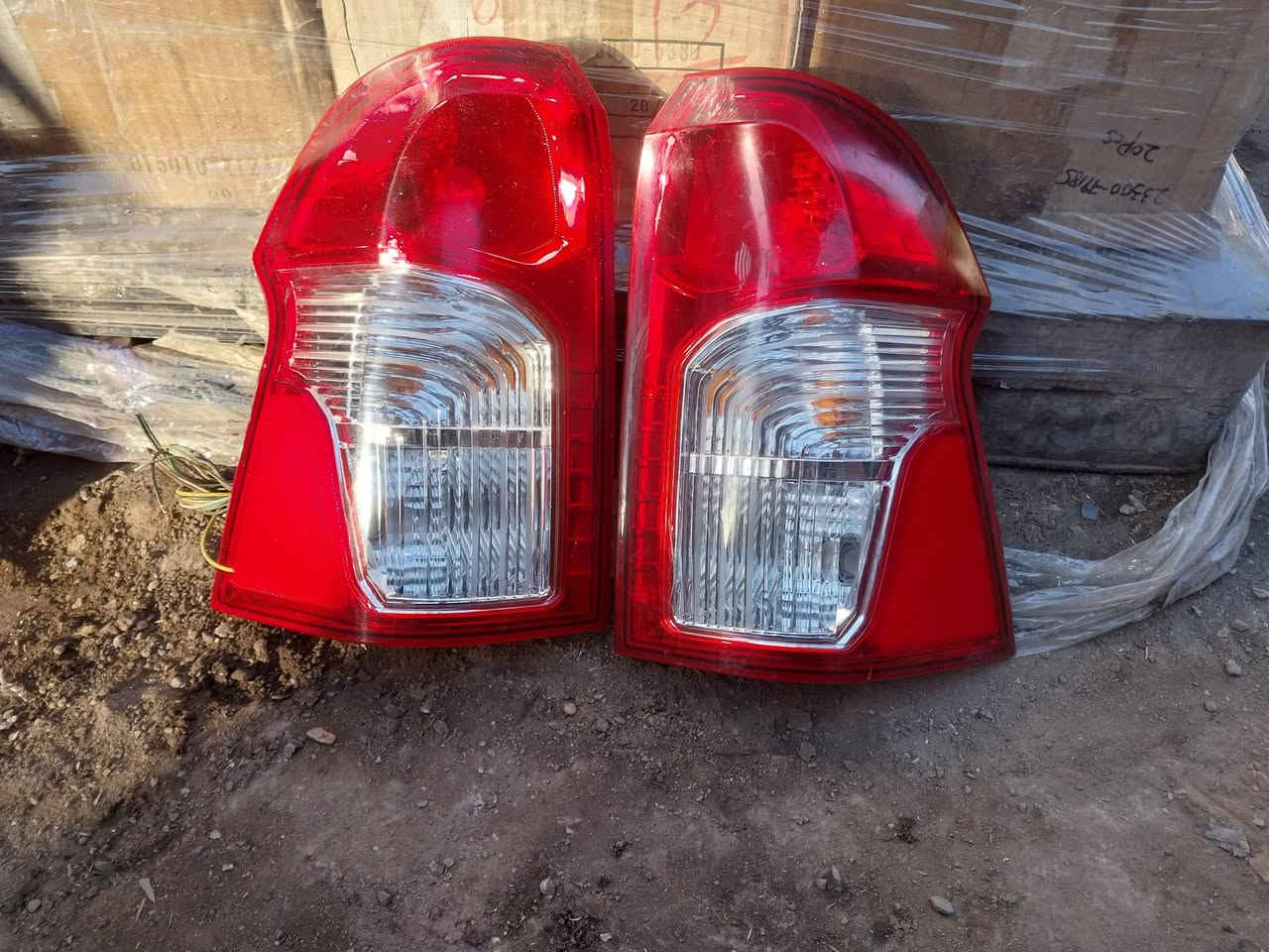 للبيع... زوج بك لايت سانك يونك اكتيون مال حاوية موديل ٢٠١٣ ، ٢٠١٤ ، ٢٠١٥ , ٢٠١٦ .
العنوان // بغداد الحي الصناعي- ساحة الطيران- شارع حسن عنتر .
هاتف // ***********
