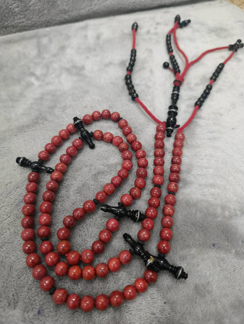 سبحه من المرجان الاحمر حجم الحبه 8 ملم  الفواصل والشاهد من اليسر الاسود


**إذا كنت صاحب هذا الإعلان وتريد حذفه لأي سبب، رجاءا أرسل رسالة إلى الدعم الفني**