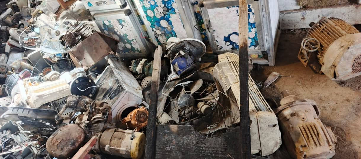 السلام عليكم
اسحب ملفات مطورات
مطور مبرده ١٤٠٠٠
مطور ماء ٢ ب ١٤٠٠٠
مروحه حسب 
وسحب ناعم وخشن 
بغداد فقط 
واتساب ***********

