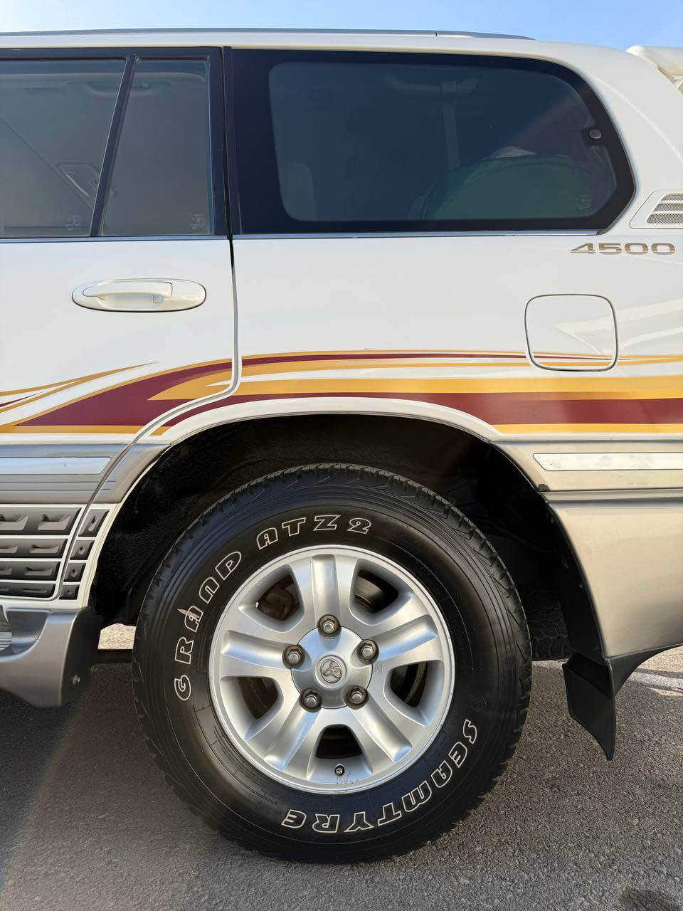 سلاو مۆنیکا بۆ فرۆشتن مۆدیل 2005سەیارەکە زۆر بەخاوێنی ماوەتەوە  فوول مواسفات GXR مەکینەیV6 ناوزەرد چوار جام کارەبایی سەلاجە تەبرید مەرکەزی تاوکو ئێستا 164هەزاری حەقیقی رۆیشتوە دووجێگای بچوکی ساردە ماشاءالله لى بى له جوانى  لوك له سه ر ده قى 
شه ريكه ى ماوه هه موو شتى به شه رت 
235 معامله  
*********** أربيل, العراق
