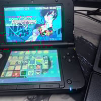 3DS XL • مهكر 32GB • قلم شاحن