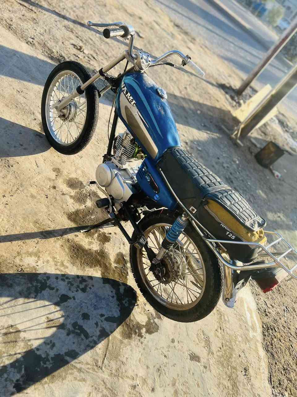 البيع نامه موديل 23مكان حله شارع100سعر350بيه مجال حك جيه ***********
