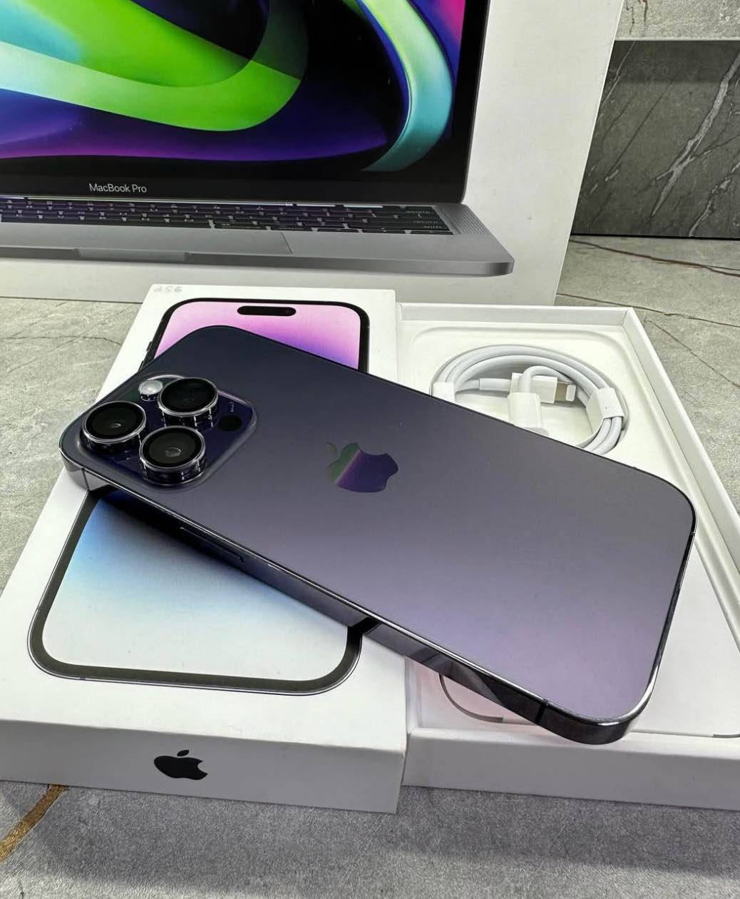 عطيني سعر وخذه iPhone 14PRO)
256دبل سيم كارت2سيم 
شاشه اصليه بطاريه اصليه بس يطلع مسج من ابل بس اضمن جهاز سنه صيانه كامل شخط واحد مابي كلا شغال نطيني سعر وخذه كامل ملحقات مكاني اربيل أربيل, العراق


**إذا كنت صاحب هذا الإعلان وتريد حذفه لأي سبب، رجاءا أرسل رسالة إلى الدعم الفني**