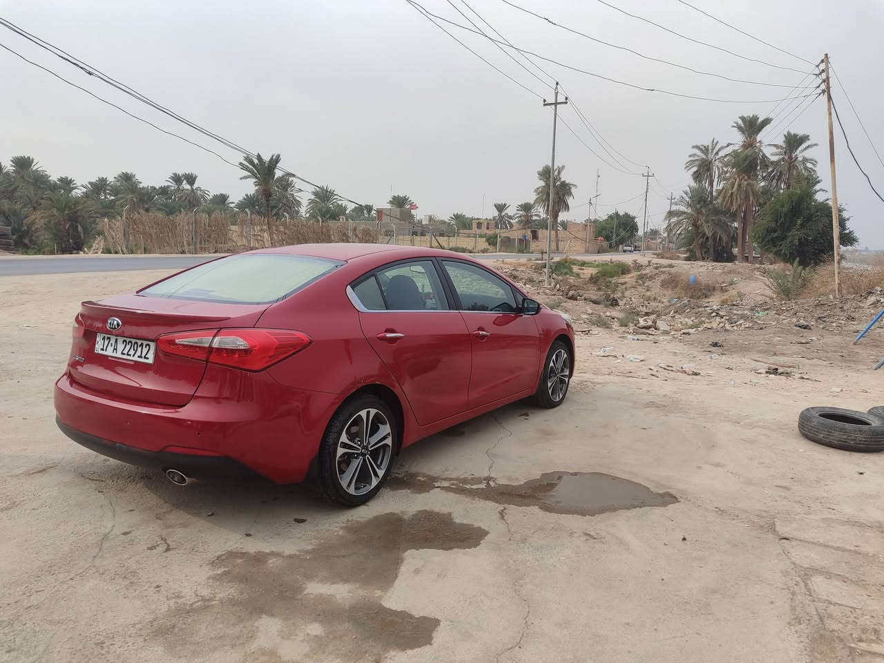 سلام عليكم كيه سيراتو خليجي  2015 فول مواصفات واحد علئ واحد كفاله من ضربه وتبديل وبارد كير شرط محرك مامفتوح بي برغي شرط حداديه وتخم تاير وباتري كله جديد كهربائيات شرط كله شغال لايت زنون بلاد لد امامي + خلفي تبريد تدفئه شقالات عل فحص سعر 117 مكان سماوه قضاء الخضر ***********
