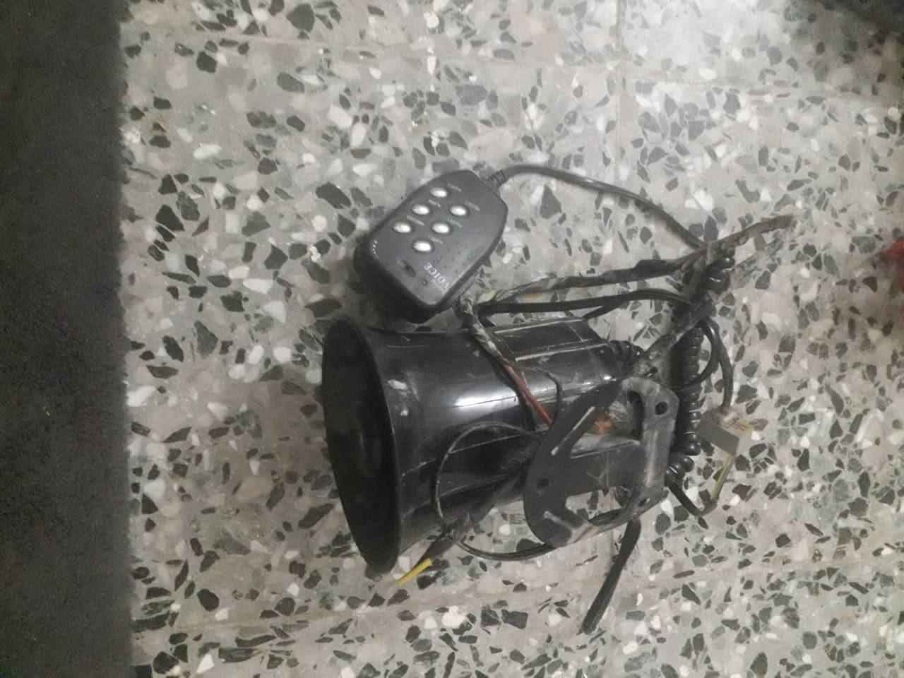 السلام عليكم لايت بيه 3 الالوان وبيه رماش وكلش عالي
وجهاز مال درجه بيه انواع الاصوات 20قفلهن 
***********
